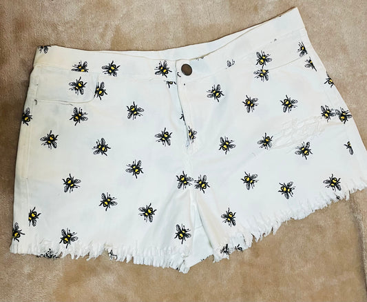 VIXXEN Bee denim shorts