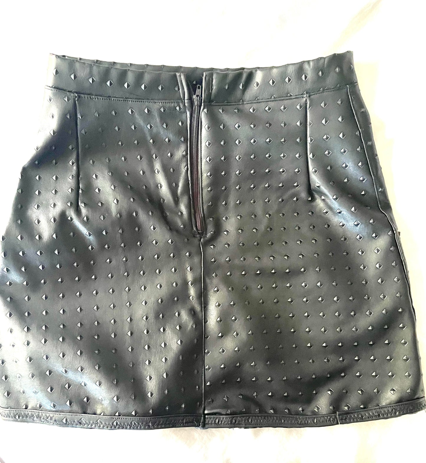 Faux leather Cargo mini skirt